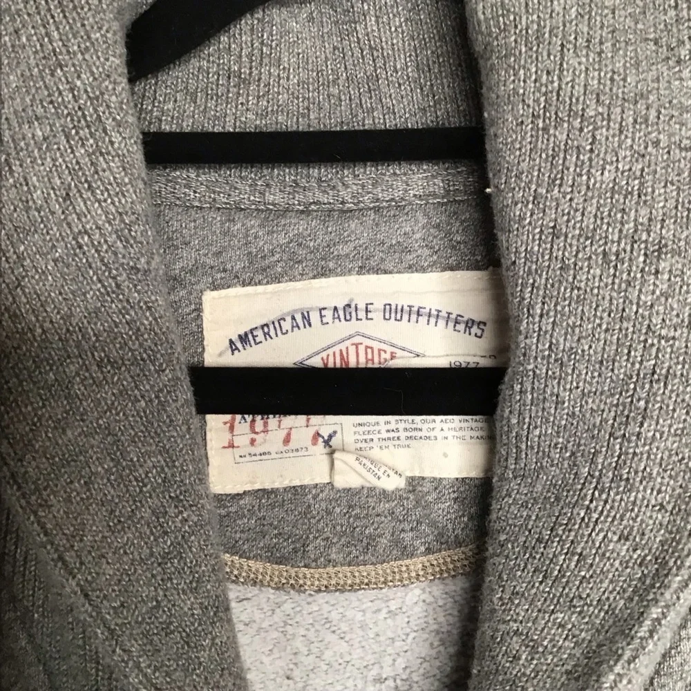 Y2K Men’s American Eagle Shawl CollarGrey Vintage Classic 1977 w/ pockets USXS - Picture 2 of 10